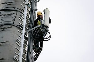 wireless climber monopole